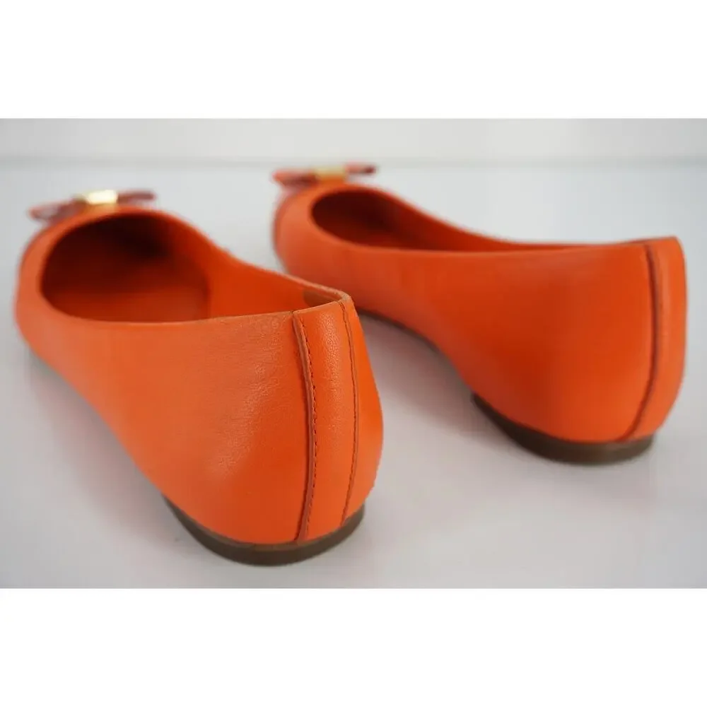 Tory Burch Hugo Pointy Toe Ballet Flats SZ 5.5 New Tiger Lily Leather Gold Logo